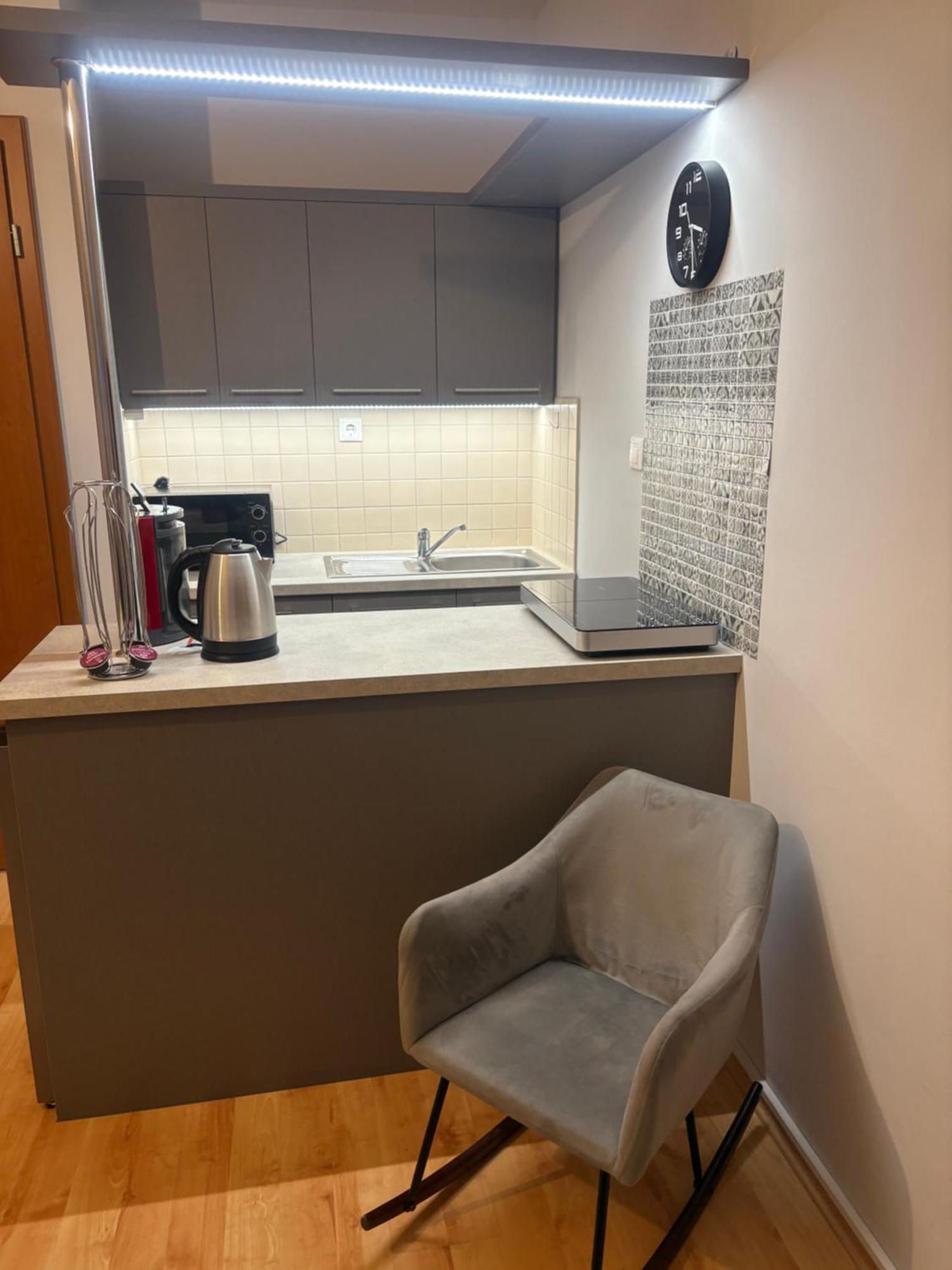 Grace Apartman ハイデゥソボスロー エクステリア 写真