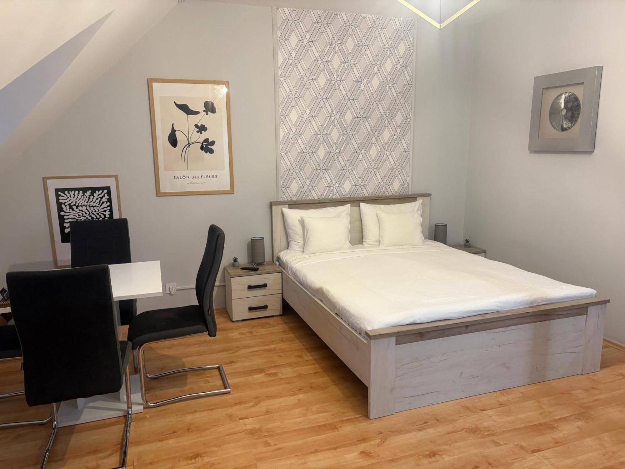Grace Apartman ハイデゥソボスロー エクステリア 写真