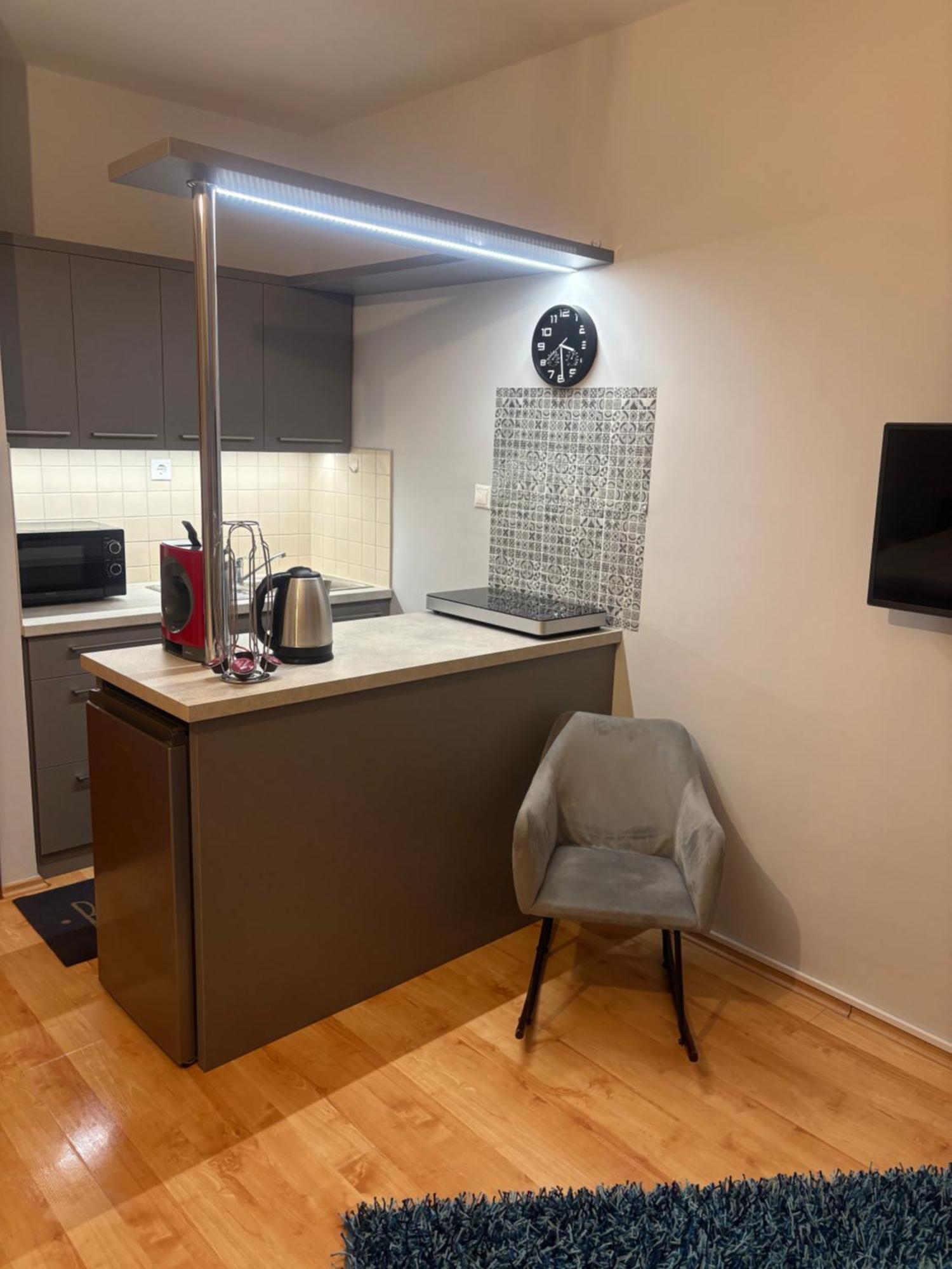 Grace Apartman ハイデゥソボスロー エクステリア 写真
